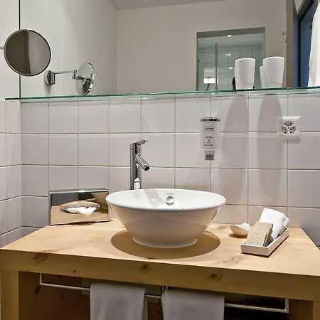 Hotel Donatz 3*