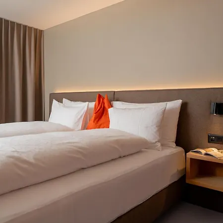 Donatz Hotel 3*