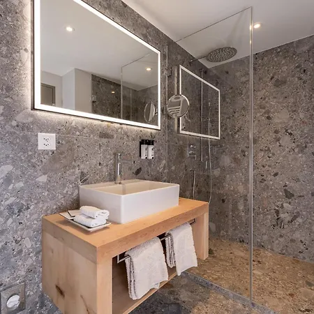 Hotel Donatz 3*