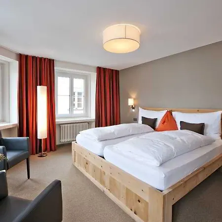 Donatz Hotel 3*